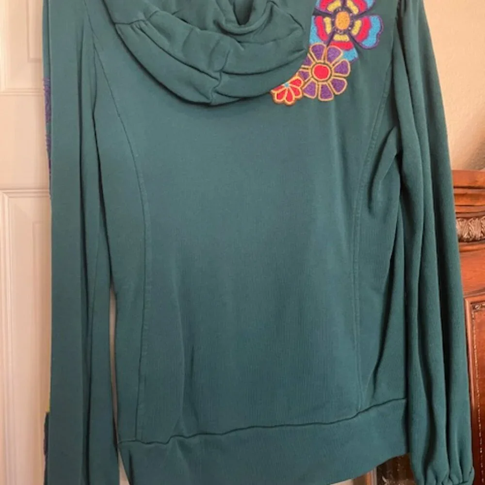 hoodie - Picture 2 of 2